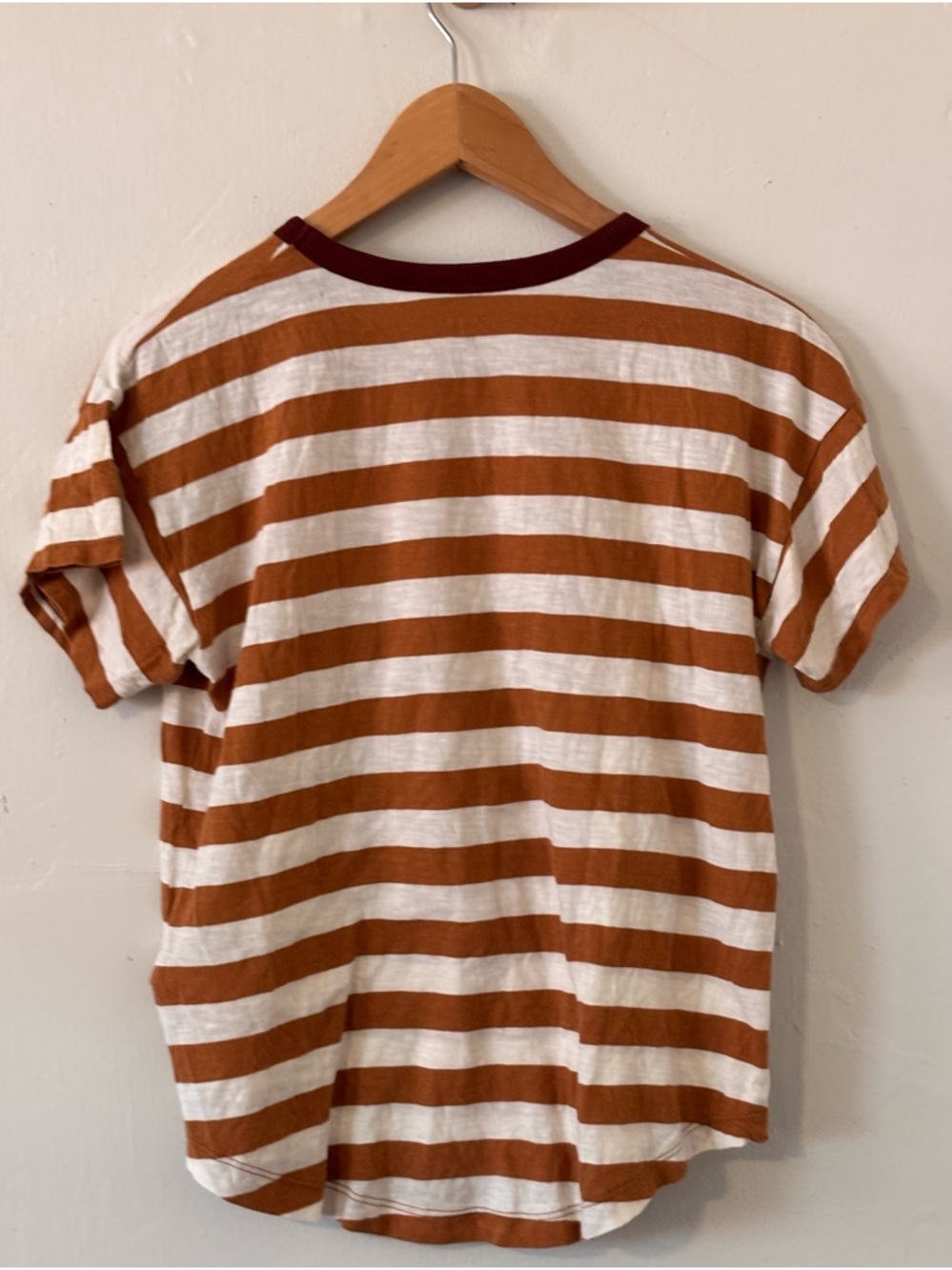 🌸 Madewell Women’s Medium Striped Crewneck T-Shirt Rust/Cream - Picture 2 of 5